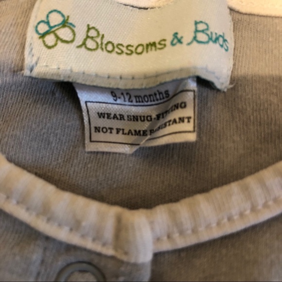 ‘Dream Big Little One ‘ Embroidered Sleeper - Picture 3 of 3